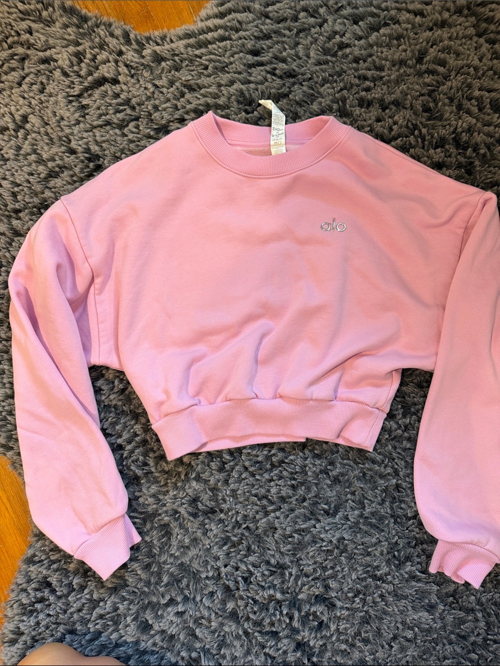ALO Yoga Pink Cropped Crewneck Sweatshirt